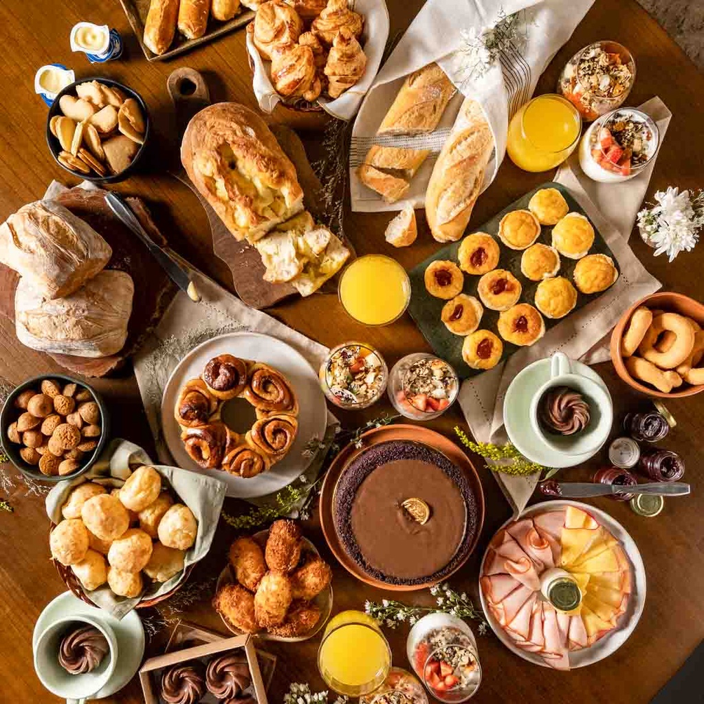 Cesta de café da manhã Vianney - Para a Família | Padaria Vianney